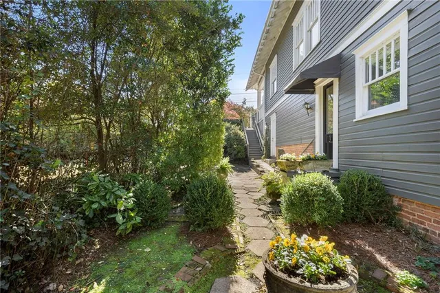 a view of livingroom with wooden floor