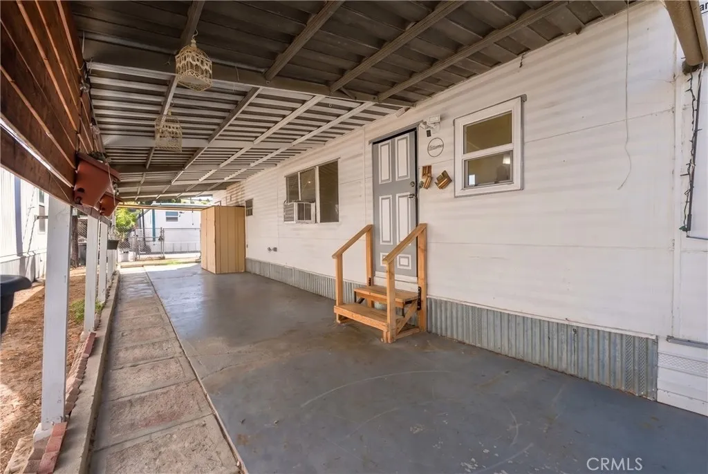 5925 Mission Riverside Ca, Unit 15 Riverside, CA 92509 - Photo 17 of 22 Gallery Image 17