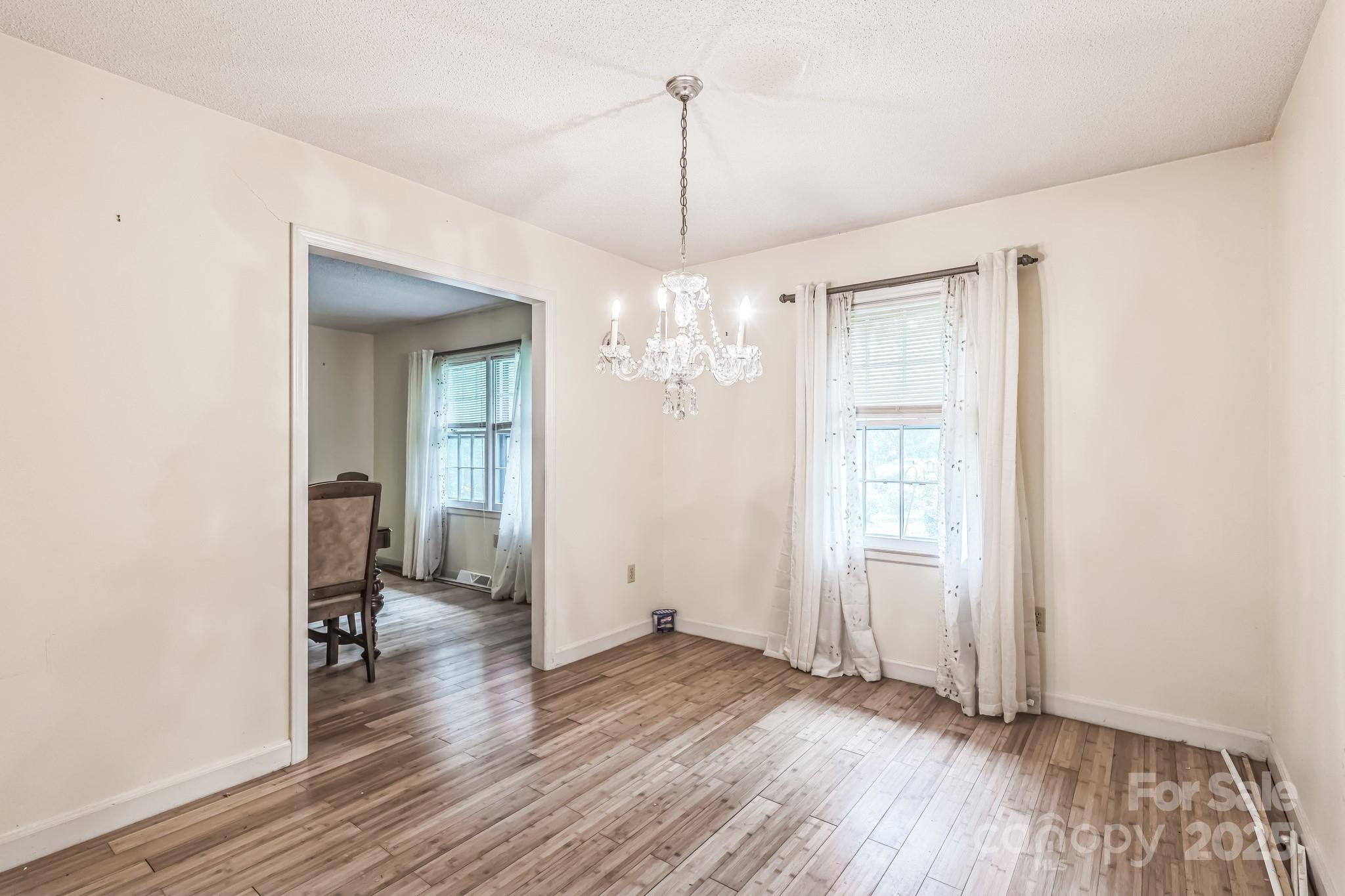 4008 David Cox Road Charlotte, NC 28269 - Photo 14 of 30 Gallery Image 14