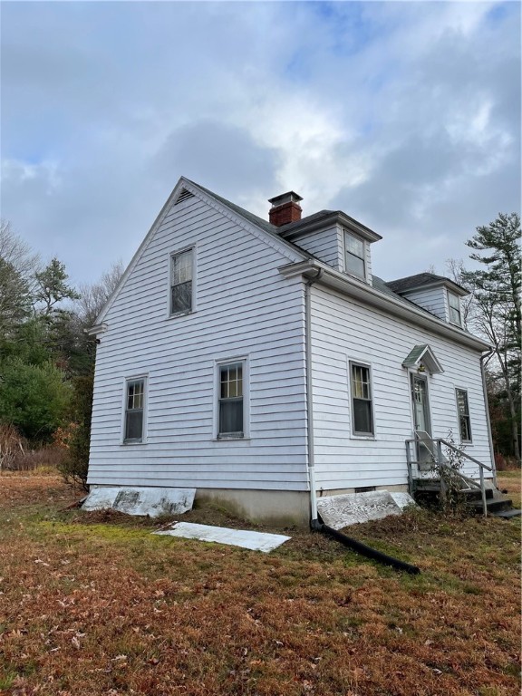 73 William Henry Road Scituate, RI 02857 - Photo 2 of 21 EXTERIOR LEFT SIDE
