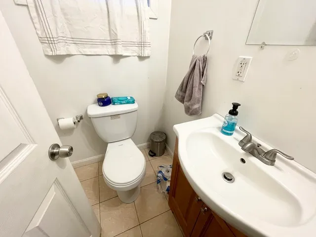 $5,600 | 93 A Hillside Street, Unit 1, Boston, MA 02120