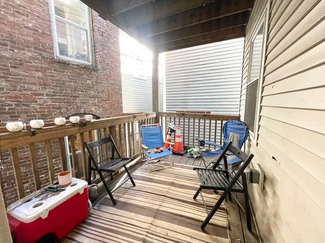 $5,600 | 93 A Hillside Street, Unit 1, Boston, MA 02120