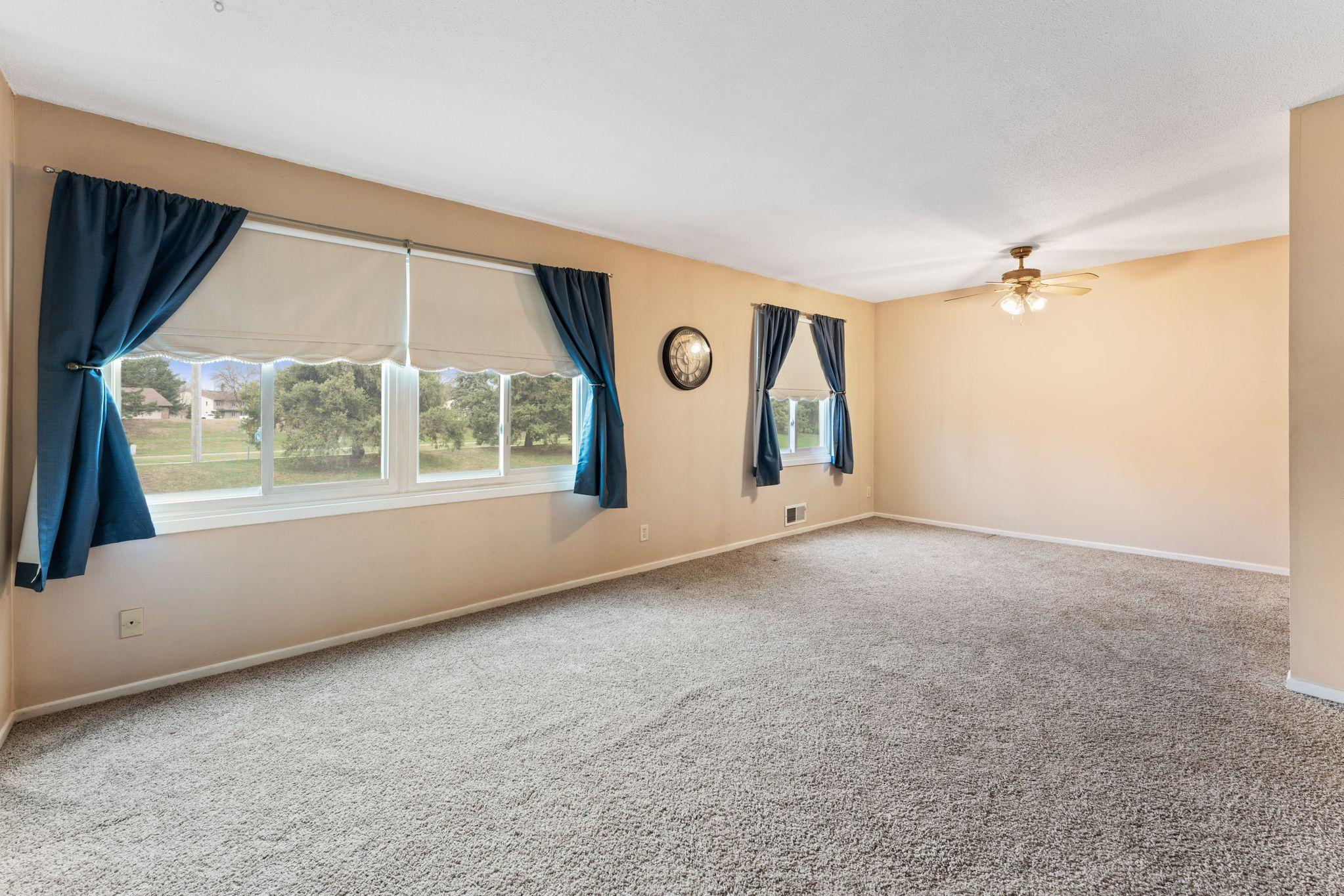 4683 Ridge Cliff Drive Eagan, MN 55122 - Photo 5 of 30