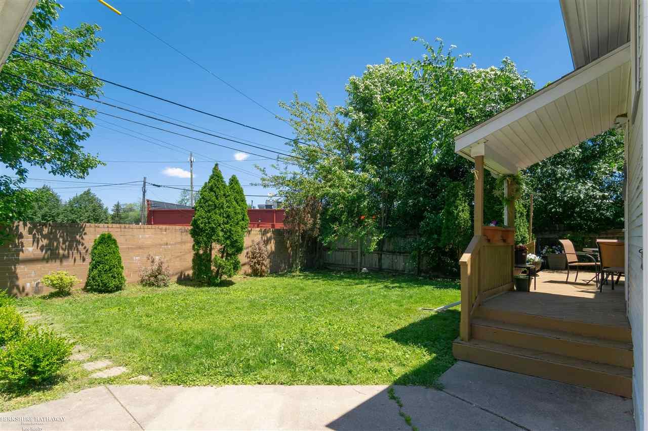 1276 Franklin Road Berkley, MI 48072 - Photo 33 of 39 50079613-32.JPG