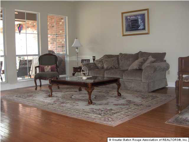 6267 Double Tree Drive Baton Rouge, LA 70817 - Photo 3 of 9 Gallery Image 3