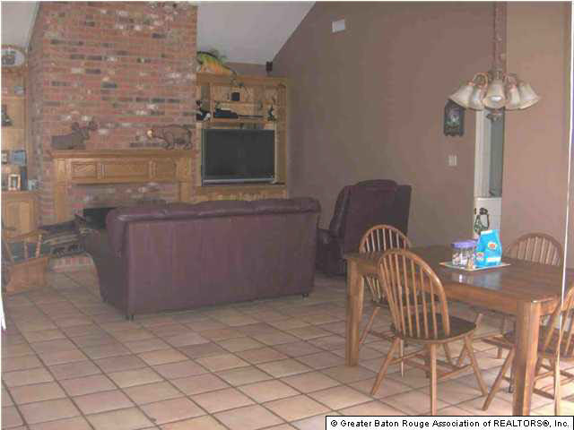 6267 Double Tree Drive Baton Rouge, LA 70817 - Photo 7 of 9 Gallery Image 7