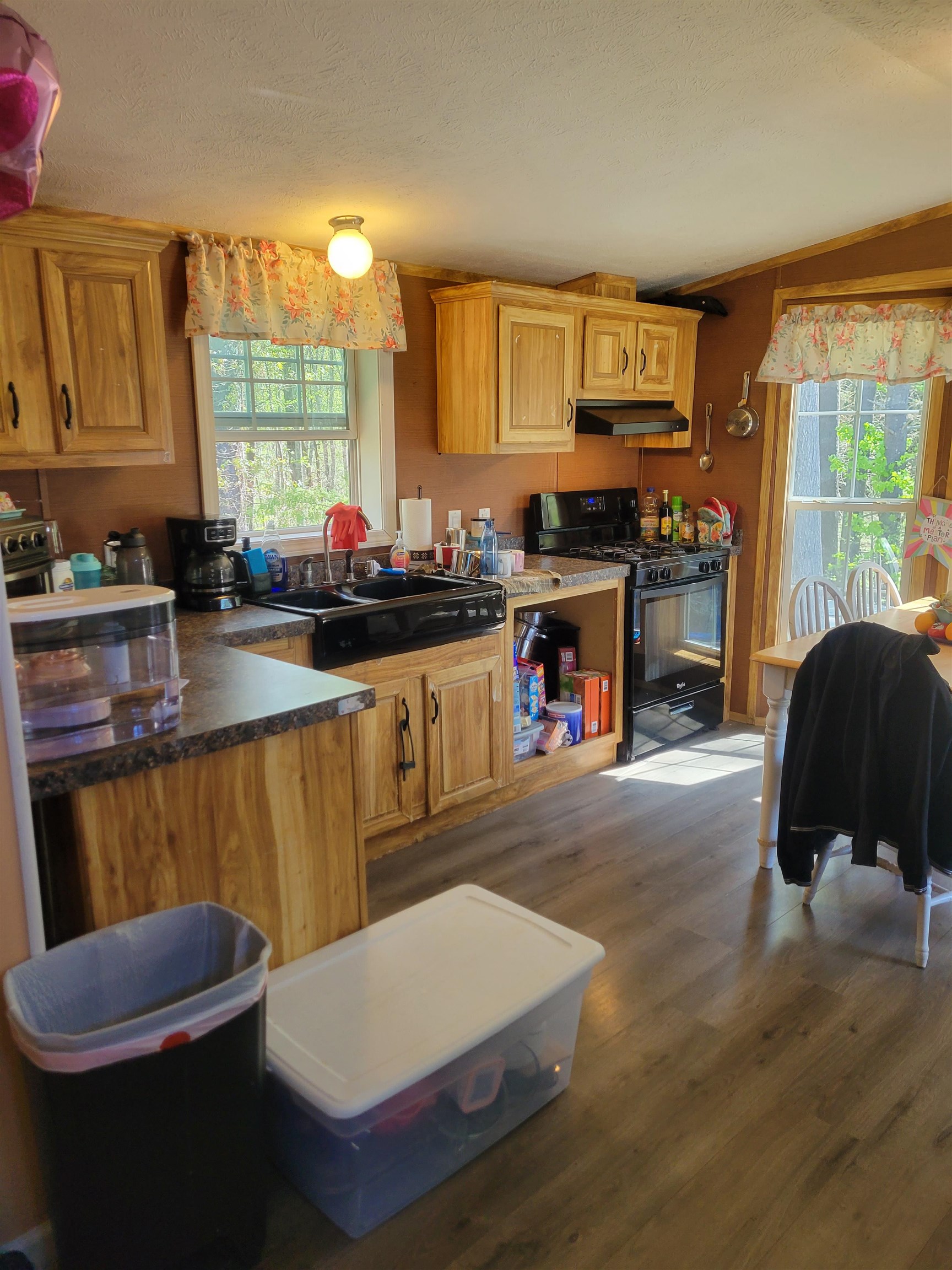 8 Pond Road Raymond, NH 03077 - Photo 13 of 28