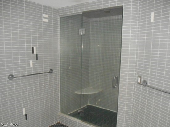29575 Edgedale Road Cleveland, OH 44124 - Photo 16 of 23 Gallery Image 16