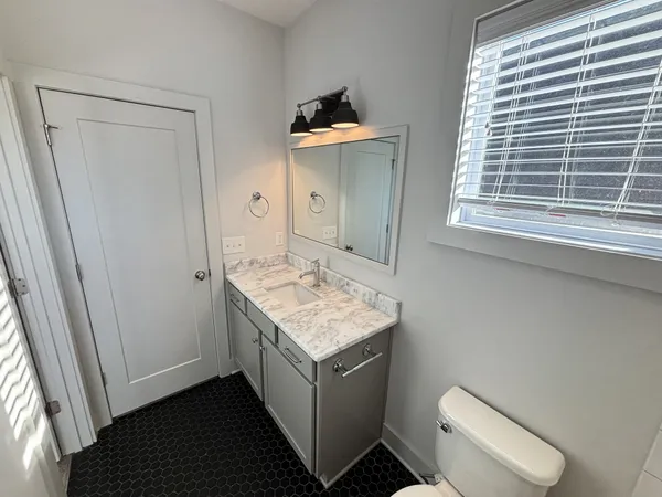 $2,395 | 1125 Chester Avenue, Unit 14, Nashville, TN 37206