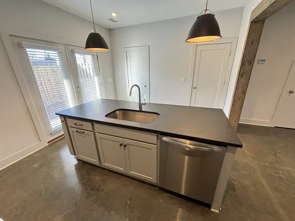 $2,395 | 1125 Chester Avenue, Unit 14, Nashville, TN 37206