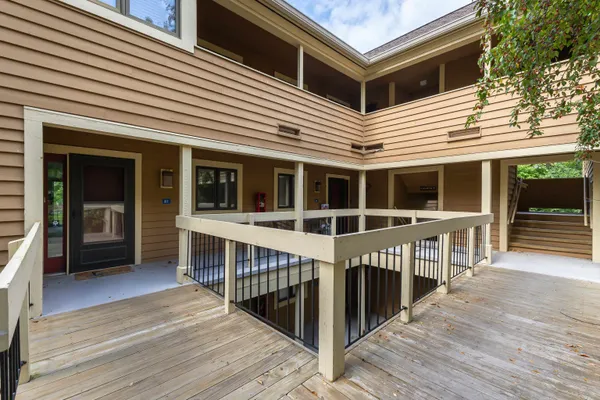 $169,900 | A17 Long Bay Point Drive, Galena, IL 61036