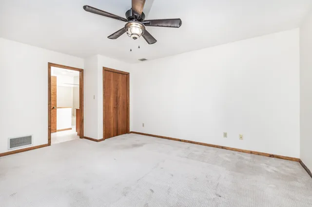 $184,900 | A17 Long Bay Point Drive, Galena, IL 61036