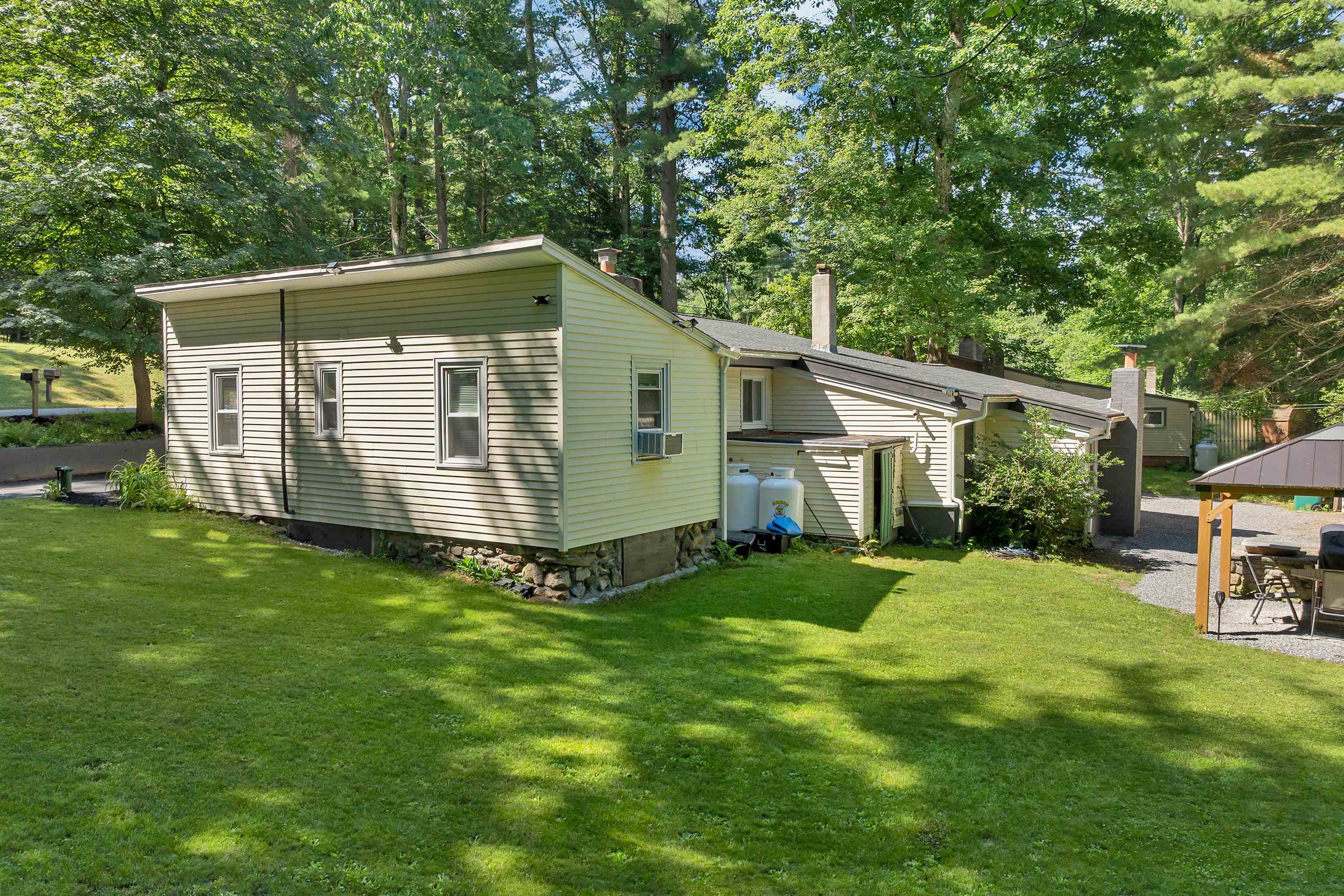 31 Ministerial Road Windham, NH 03087 - Photo 27 of 50