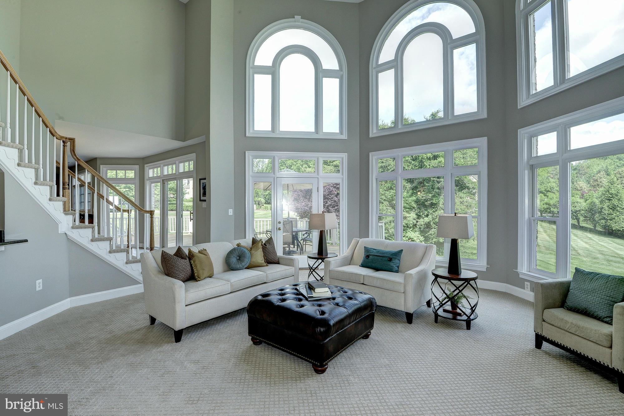 8890 Windy Ridge Way McLean, VA 22102 - Photo 11 of 30 Family Room