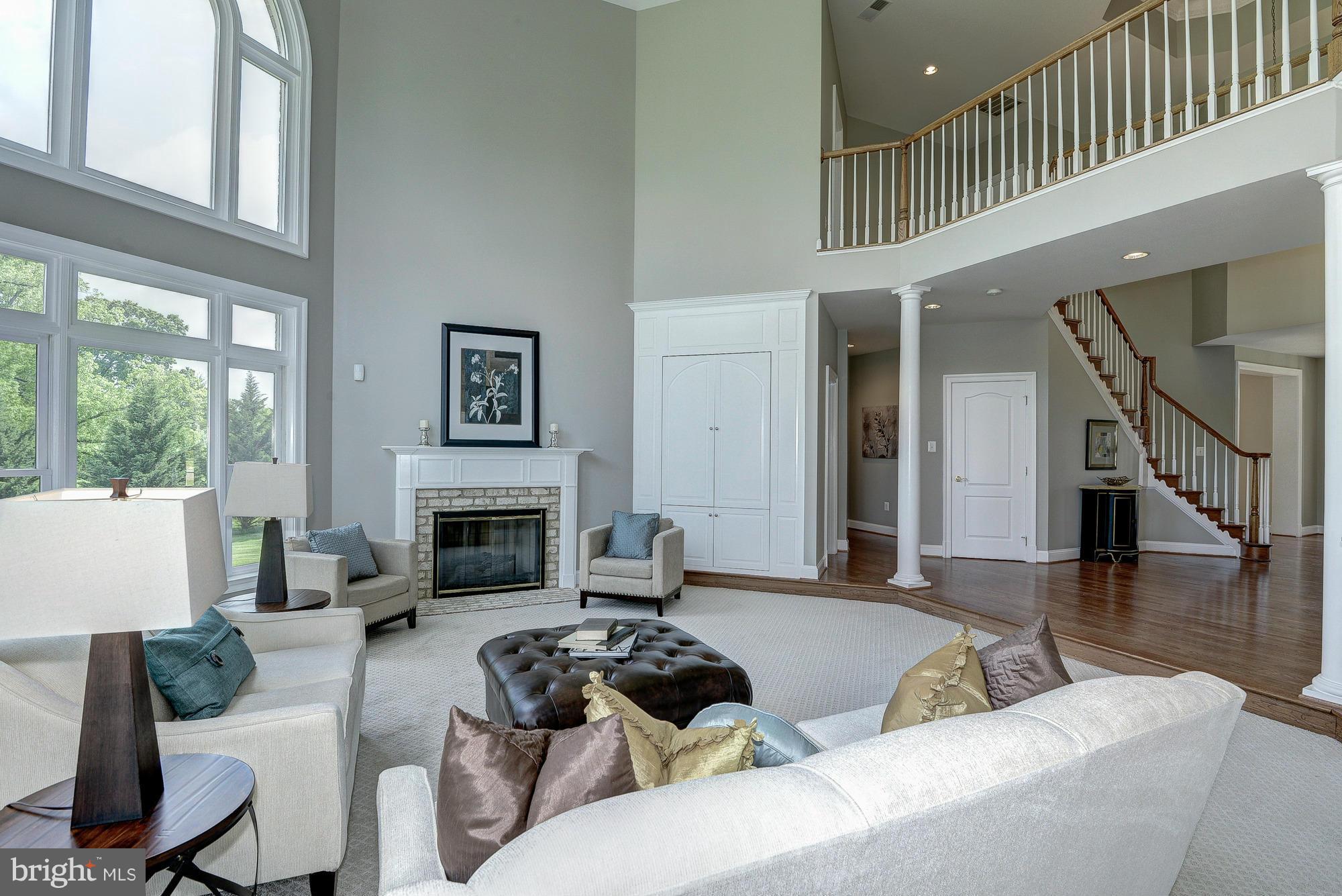 8890 Windy Ridge Way McLean, VA 22102 - Photo 12 of 30 Family Room