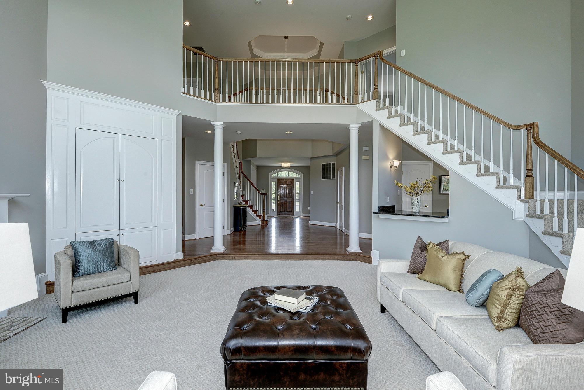 8890 Windy Ridge Way McLean, VA 22102 - Photo 13 of 30 Family Room
