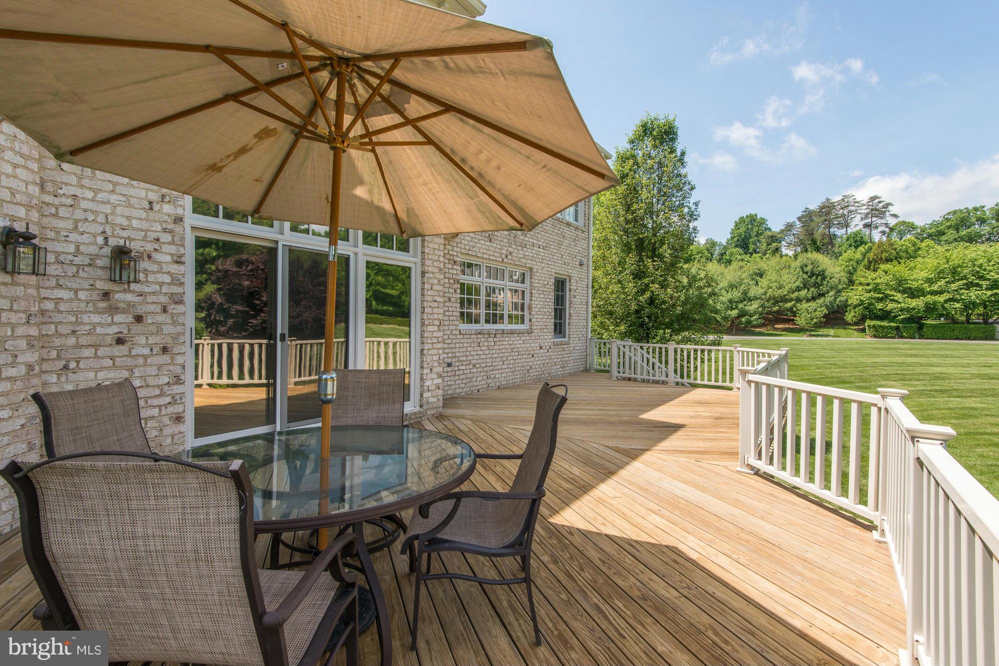 8890 Windy Ridge Way McLean, VA 22102 - Photo 26 of 30 Exterior (Rear)