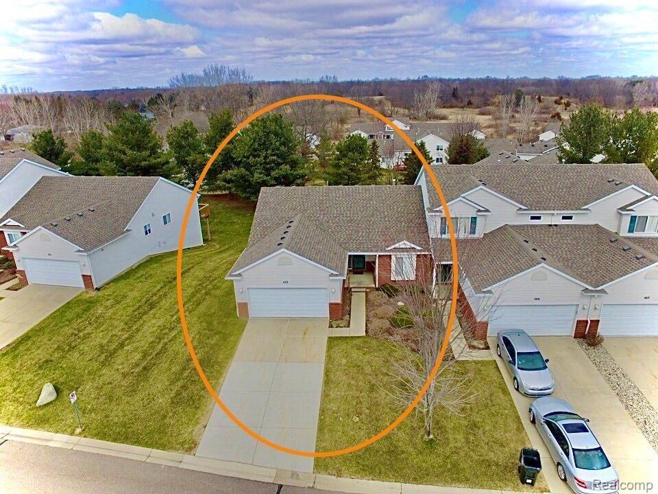 470 Hosta Howell, MI 48843 - Photo 10 of 32 Spotless