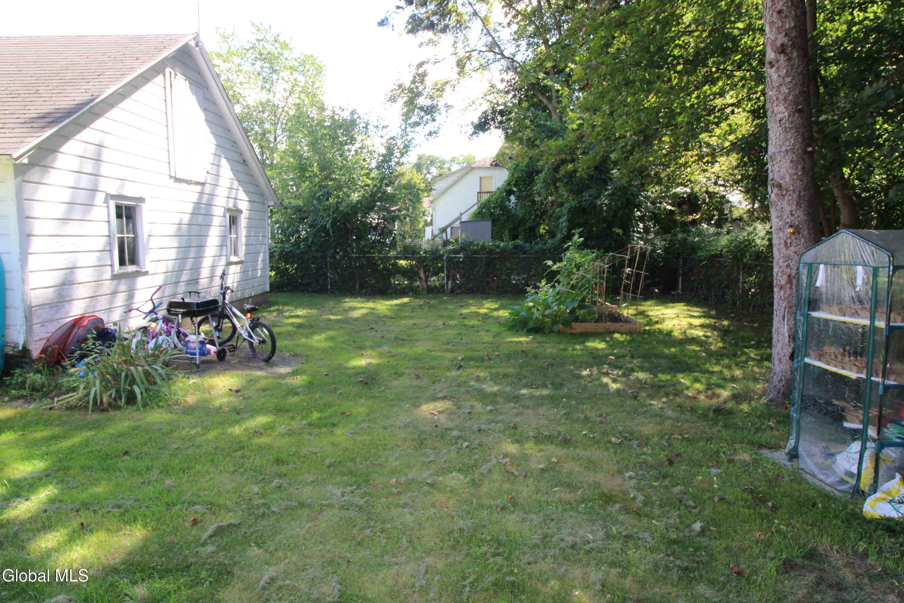 31 Vley Road Scotia, NY 12302 - Photo 6 of 38 IMG_3584