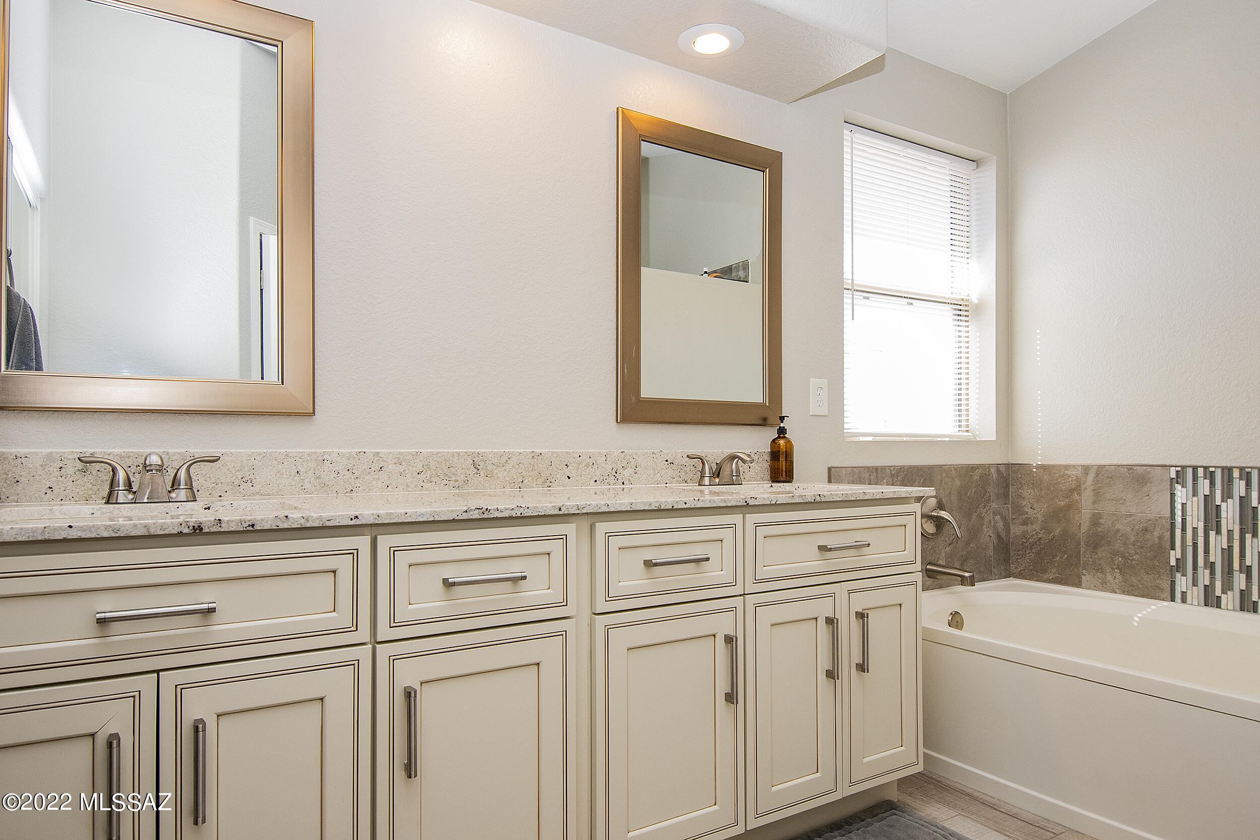 9796 Mountain Crossing Road Tucson, AZ 85748 - Photo 12 of 45 Gallery Image 12