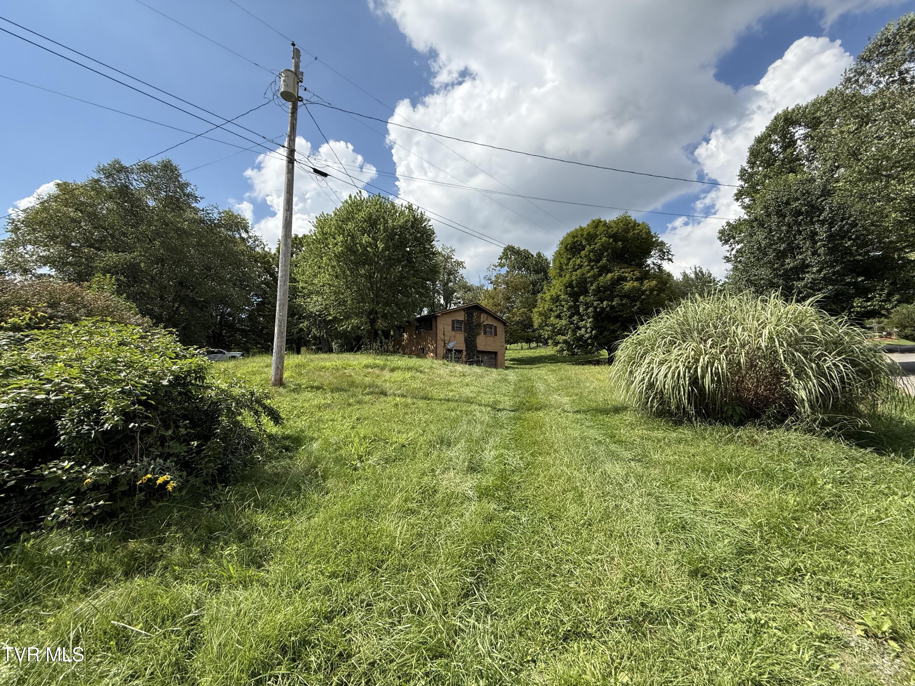 812 Fairview Road Hampton, TN 37658 - Photo 24 of 43 IMG_5968