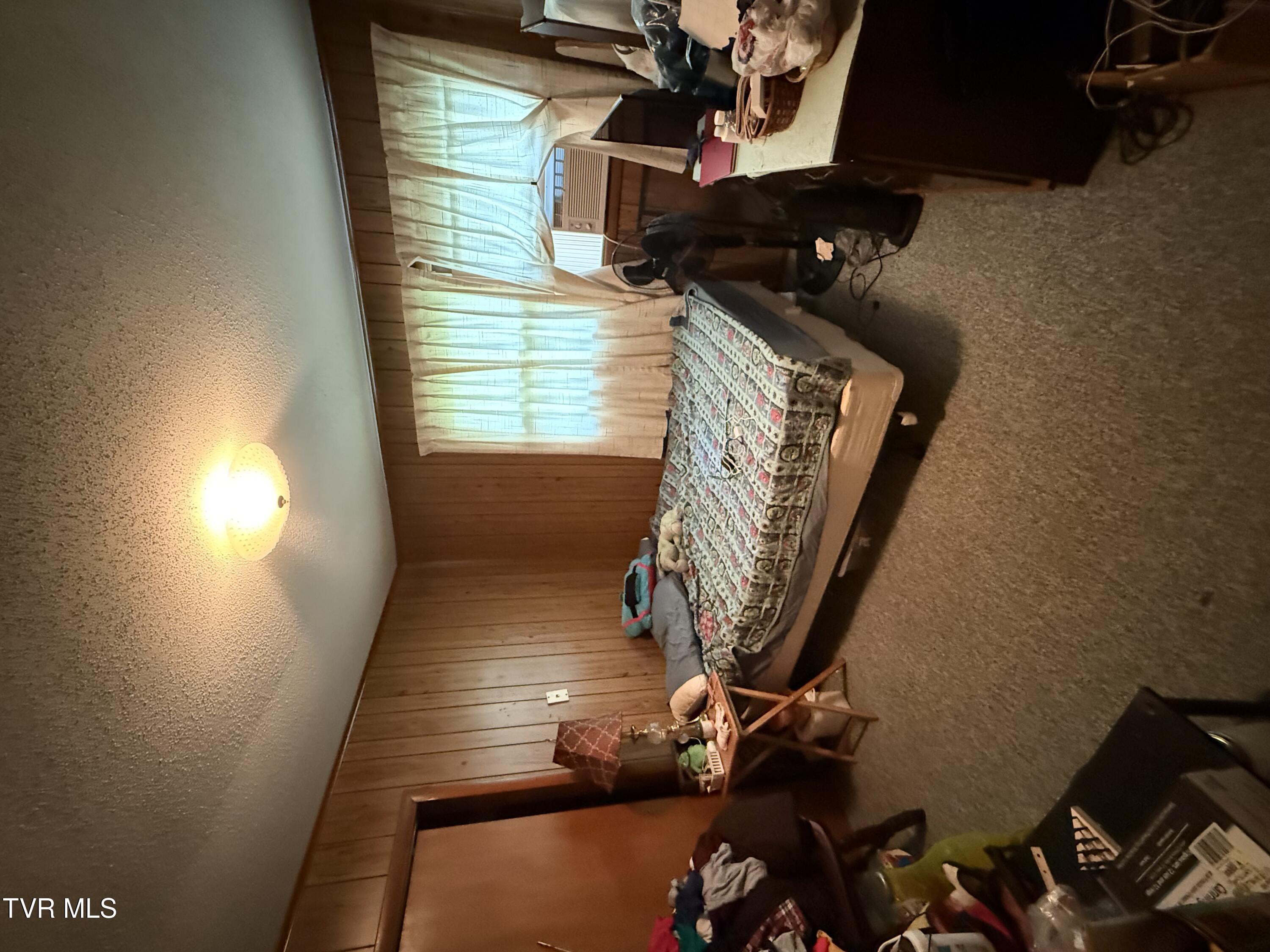 812 Fairview Road Hampton, TN 37658 - Photo 34 of 43 IMG_5932