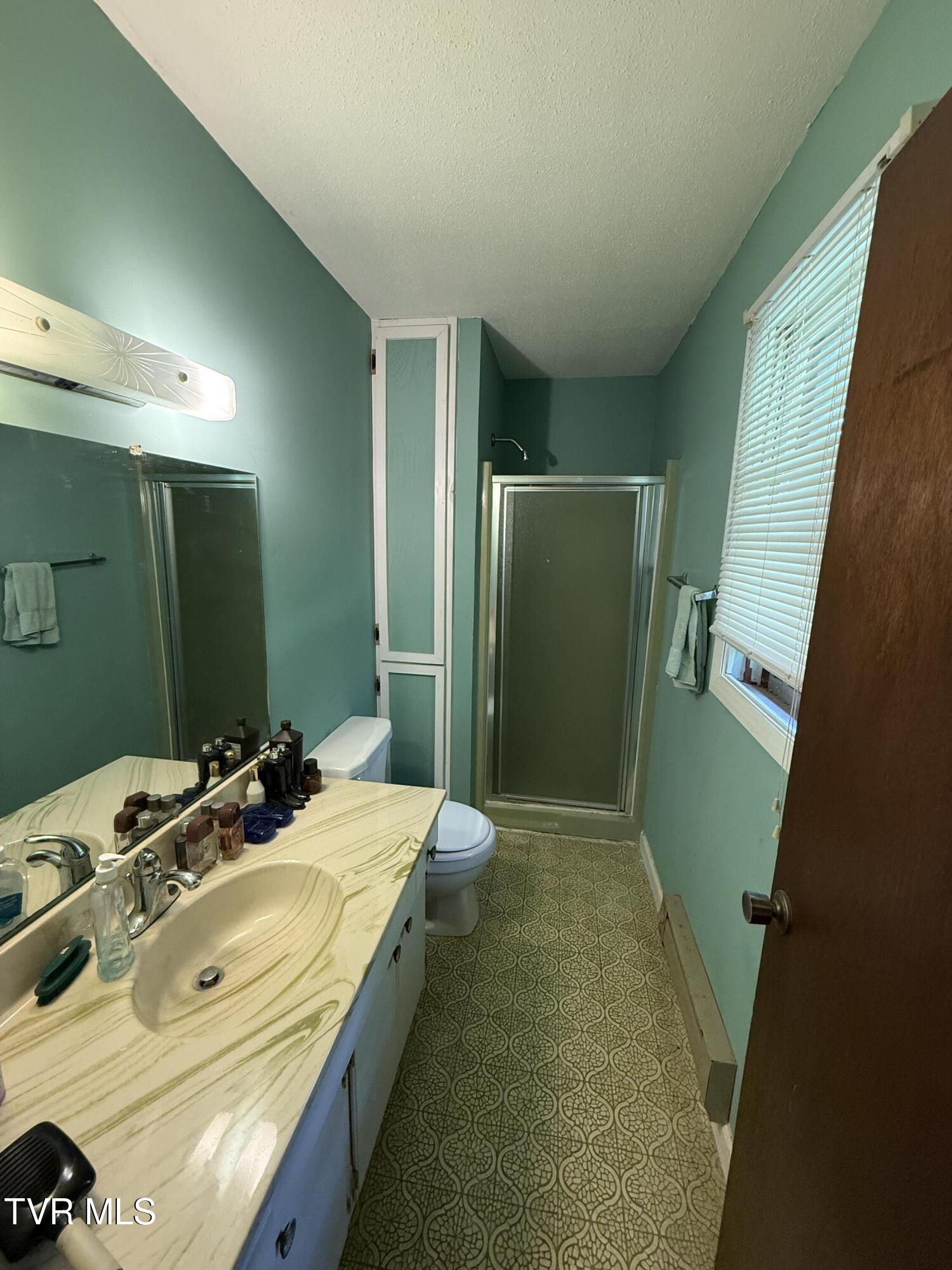 812 Fairview Road Hampton, TN 37658 - Photo 38 of 43 IMG_5936