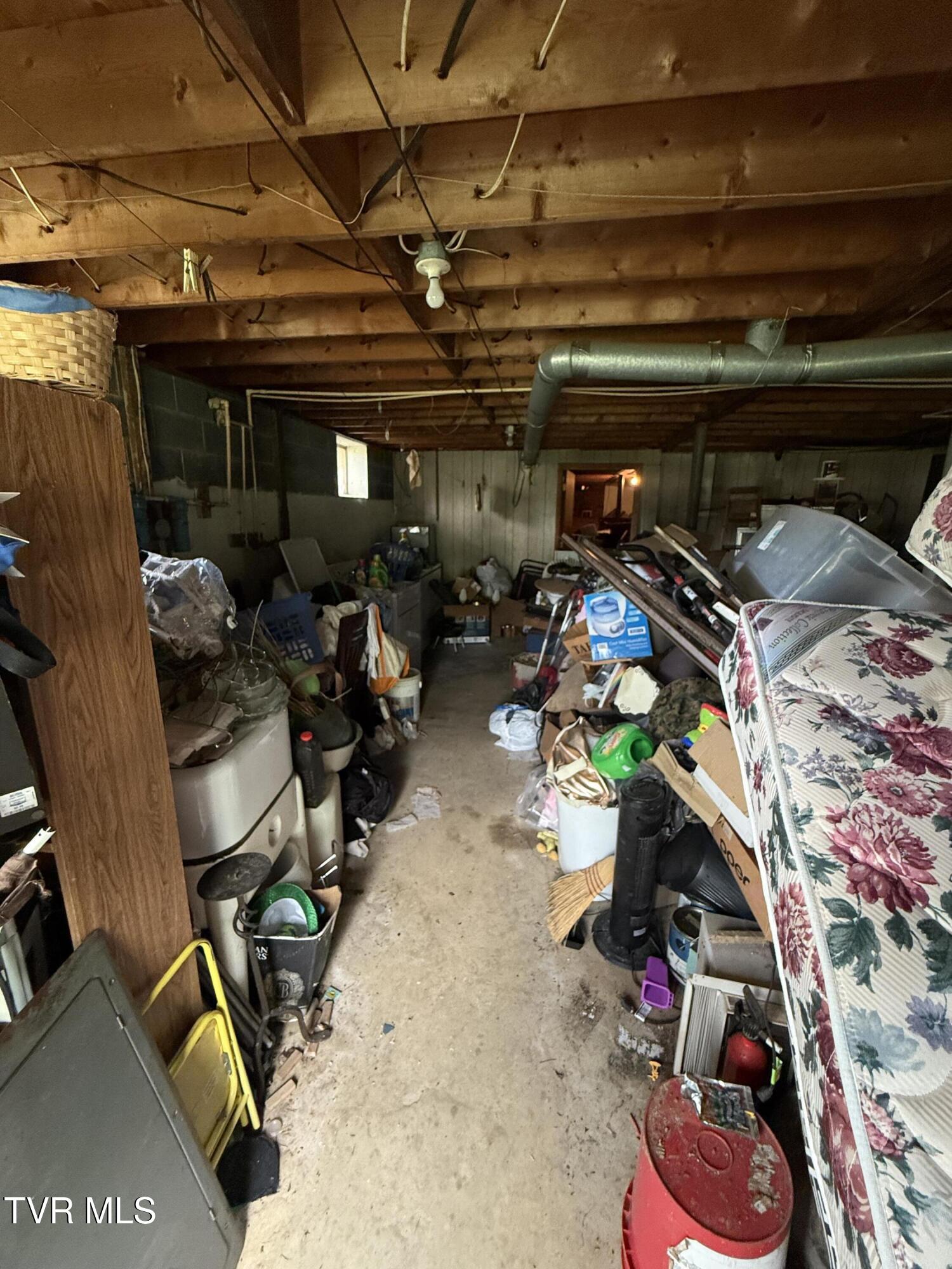 812 Fairview Road Hampton, TN 37658 - Photo 41 of 43 IMG_5947