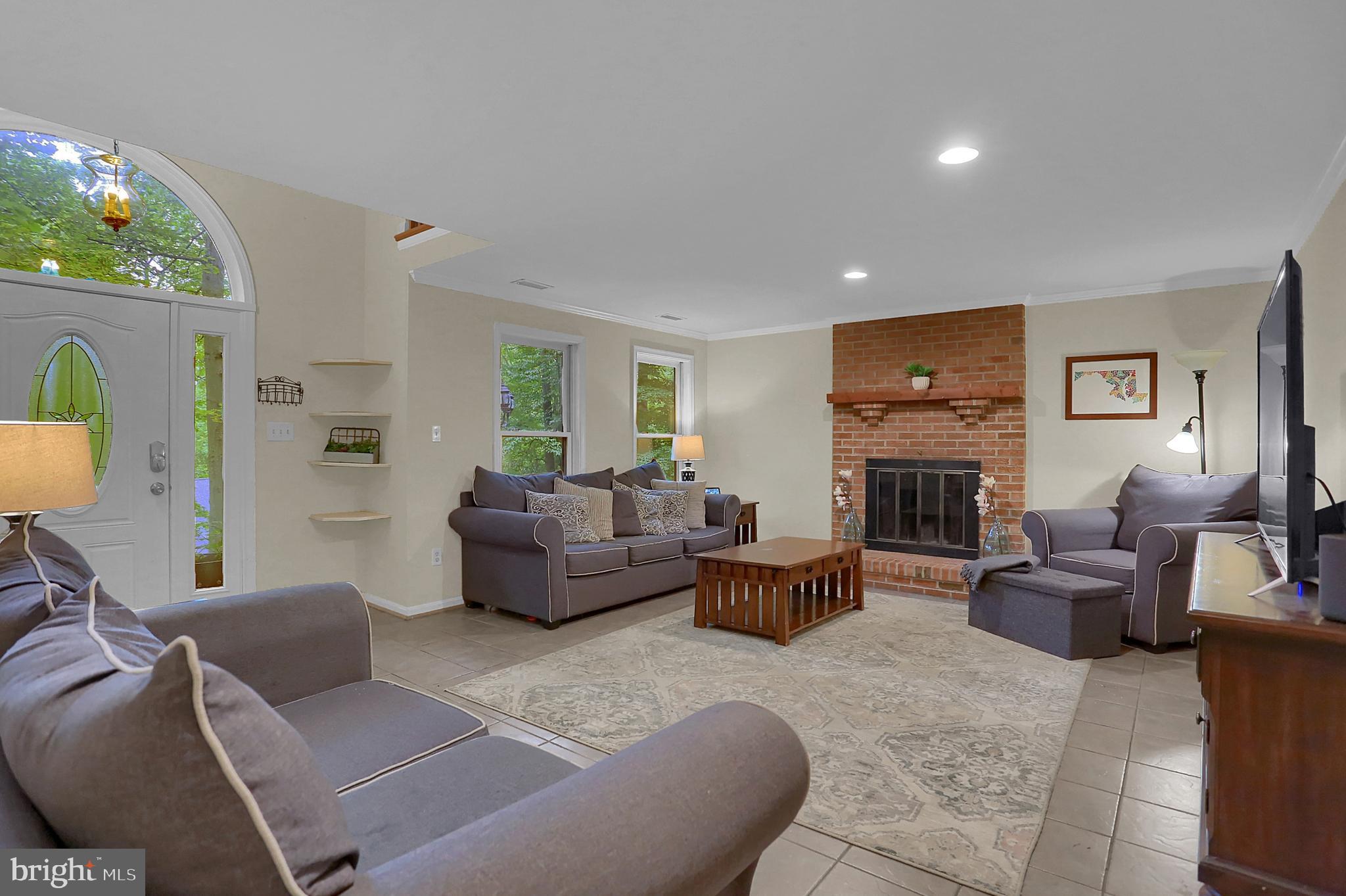 6741 Hemlock Point Road New Market, MD 21774 - Photo 10 of 50 Main Floor living with wood burning Fireplace