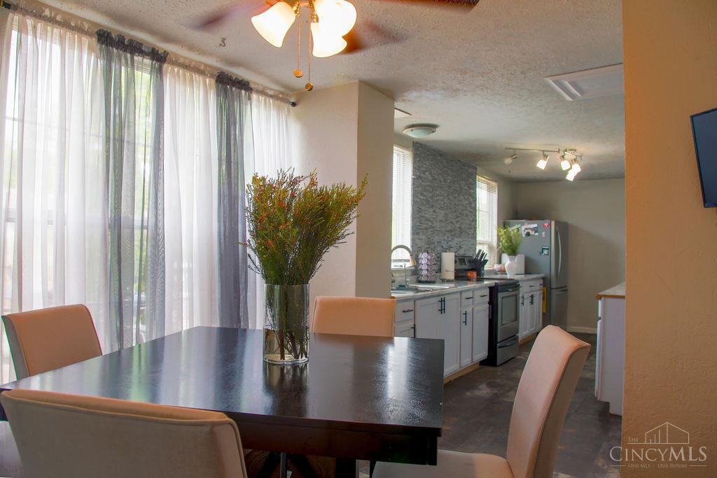 2012 Infirmary Road Dayton, OH 45417 - Photo 15 of 44