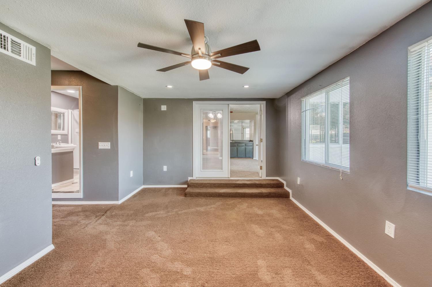 1580 Armstrong Avenue Clovis, CA 93611 - Photo 16 of 50 a view of an empty room with a window