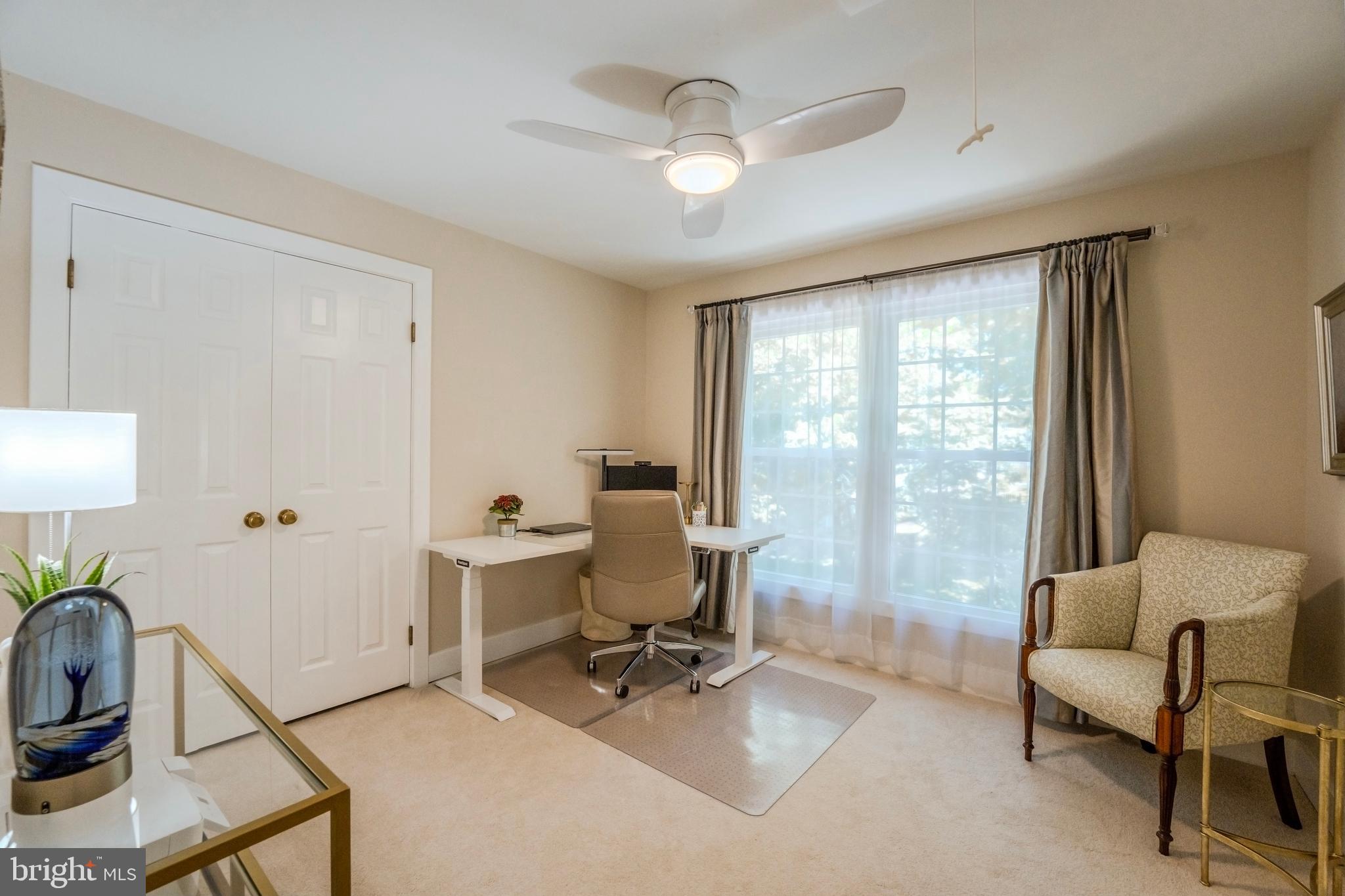 11910 Winstead Lane Reston, VA 20194 - Photo 36 of 80 Bedroom #3