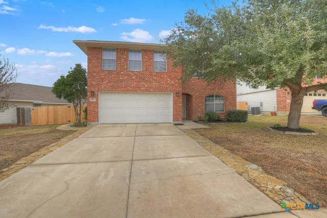 $349,500 | 509 Roadrunner Avenue, New Braunfels, TX 78130