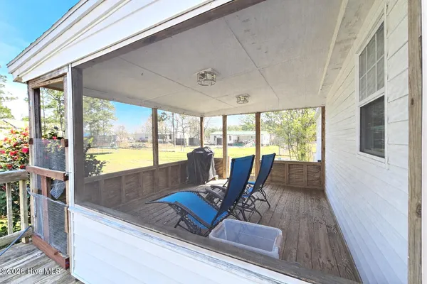 $269,900 | 202 Castlebury Lane, Hubert, NC 28539