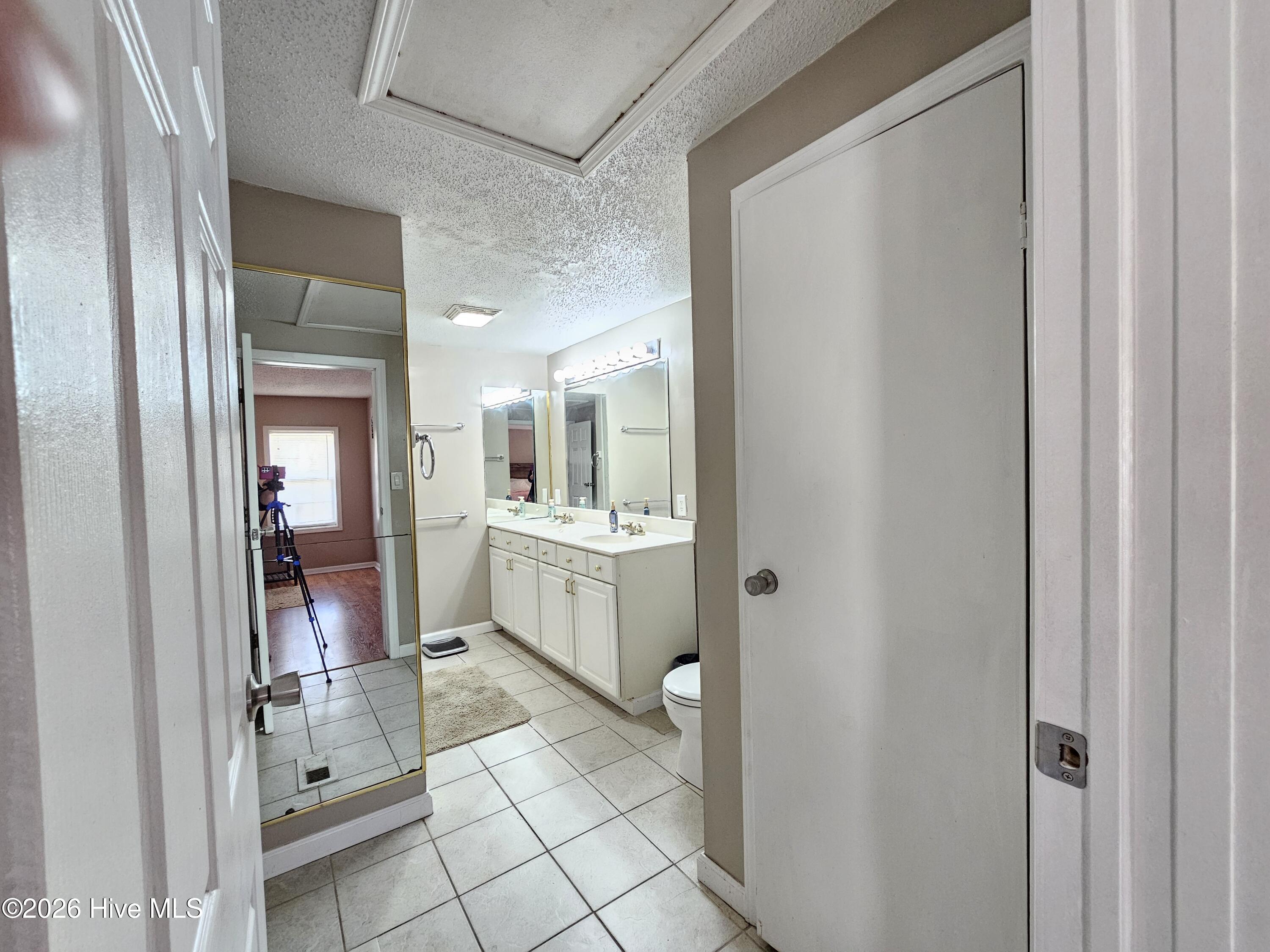 202 Castlebury Lane Hubert, NC 28539 - Photo 29 of 44 20260318_115228