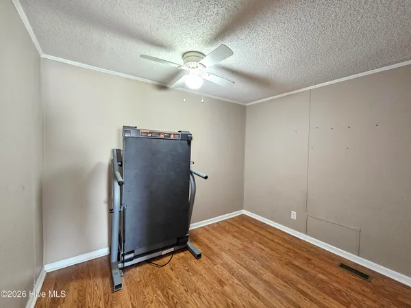 $269,900 | 202 Castlebury Lane, Hubert, NC 28539