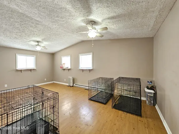 $269,900 | 202 Castlebury Lane, Hubert, NC 28539