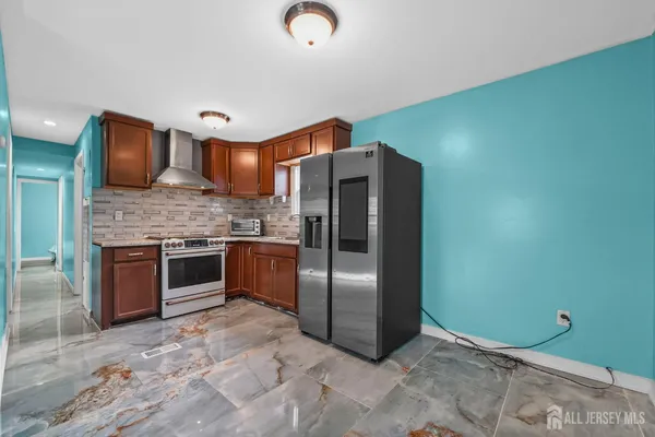 $100,000 | 21 Helen Drive, Moonachie, NJ 07074