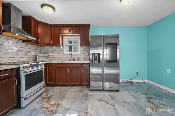 $100,000 | 21 Helen Drive, Moonachie, NJ 07074