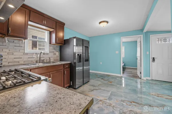 $100,000 | 21 Helen Drive, Moonachie, NJ 07074