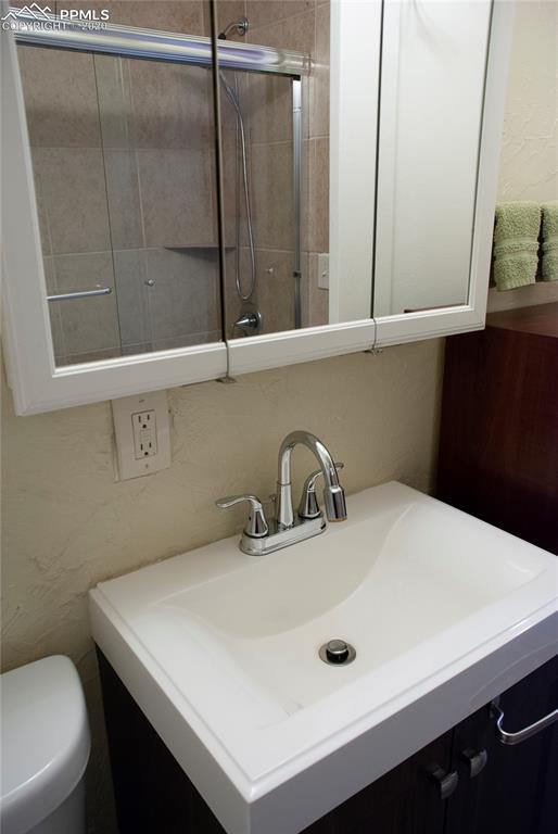 905 Alexander Road Colorado Springs, CO 80909 - Photo 20 of 46