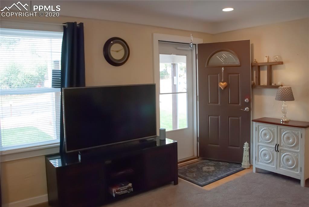 905 Alexander Road Colorado Springs, CO 80909 - Photo 3 of 46