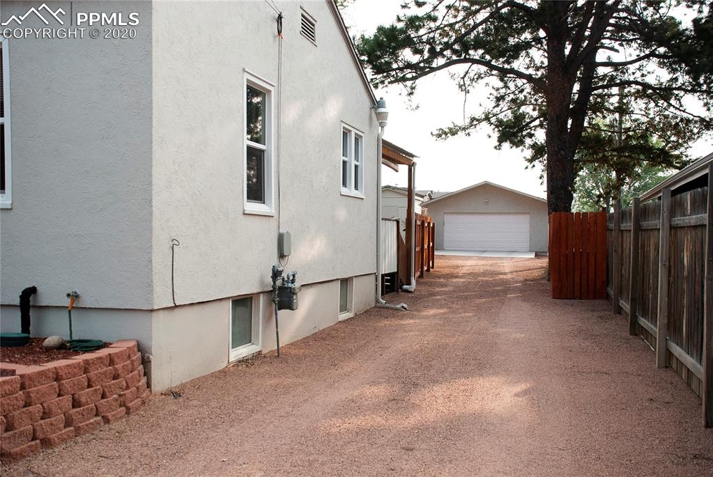 905 Alexander Road Colorado Springs, CO 80909 - Photo 34 of 46