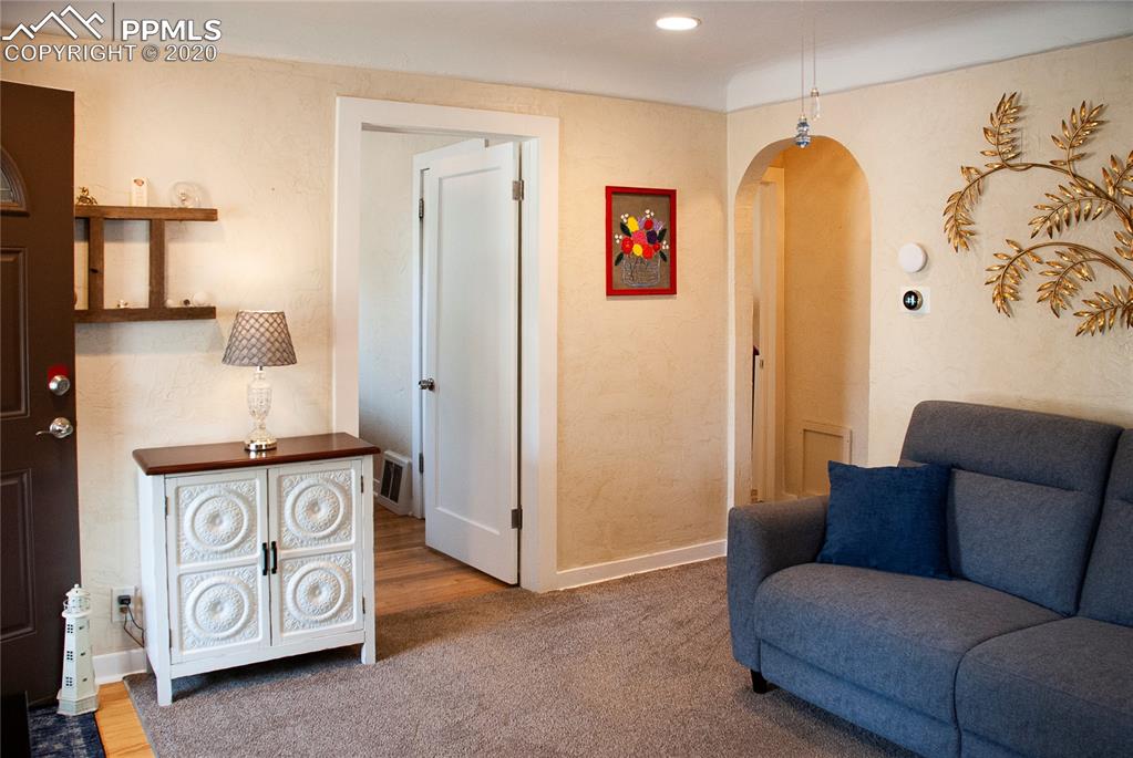 905 Alexander Road Colorado Springs, CO 80909 - Photo 5 of 46