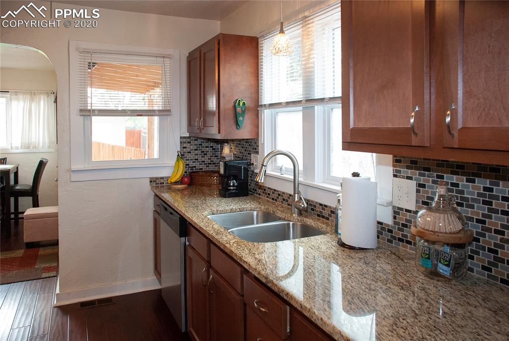 905 Alexander Road Colorado Springs, CO 80909 - Photo 8 of 46