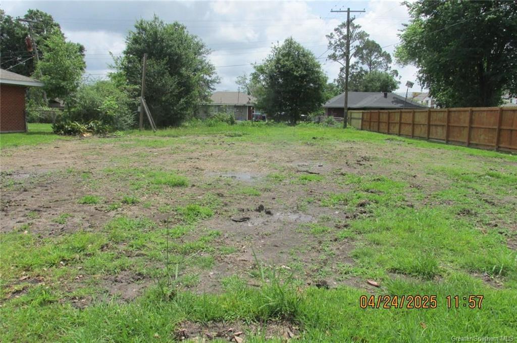 3609 Monroe Street Lake Charles, LA 70607 - Photo 3 of 5 Gallery Image 3