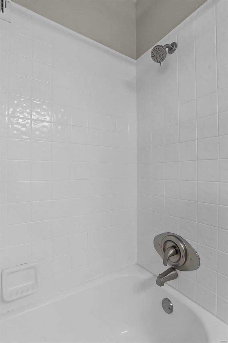 3615 Adie Road St. Ann, MO 63074 - Photo 15 of 26 Gallery Image 15