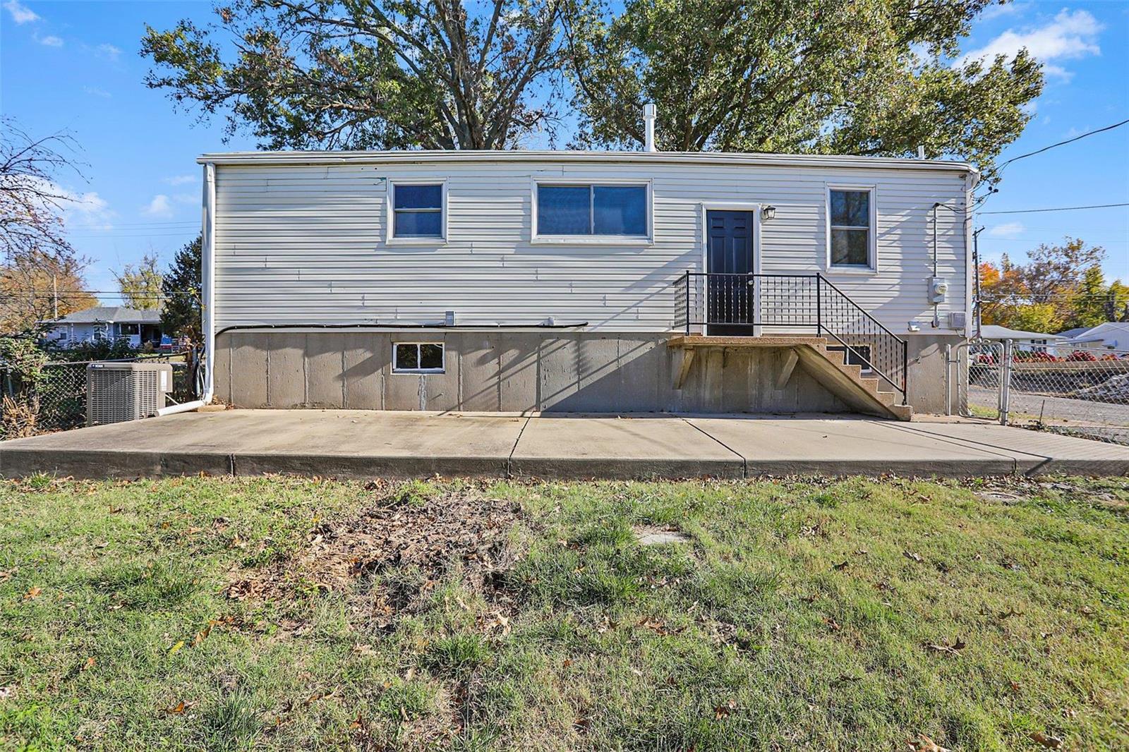 3615 Adie Road St. Ann, MO 63074 - Photo 25 of 26 Gallery Image 25