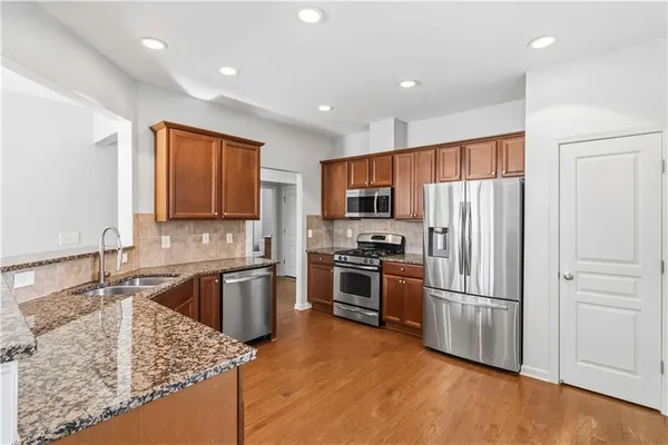 $2,750 | 5675 Falls Landing Drive, Cumming, GA 30040