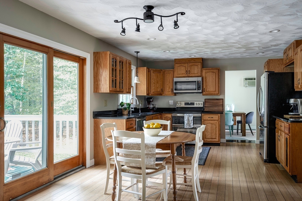 6 Parker River Drive Newbury, MA 01922 - Photo 8 of 26